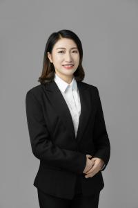 助理心理咨询师  黄  敏